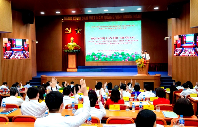 Đảng bộ quận Thanh Xuân tổ chức Hội nghị sơ kết giữa nhiệm kỳ thực hiện Nghị quyết Đại hội VI nhiệm kỳ 2020 - 2025 - Ảnh 7.