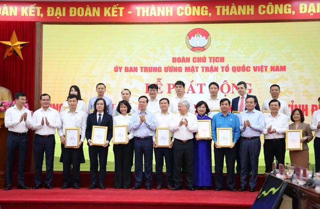 SeABank ủng hộ 100 nhà Đại đoàn kết tổng trị giá 5 tỷ đồng cho hộ nghèo tỉnh Điện Biên - Ảnh 2.