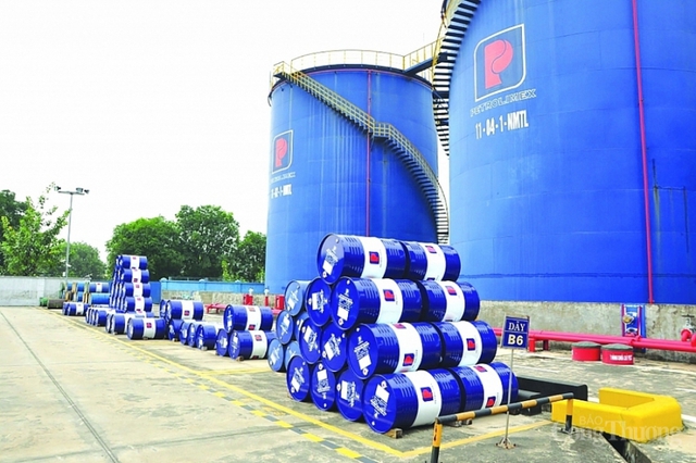 4 tháng đầu năm, Việt Nam nhập khẩu hơn 3,2 triệu tấn xăng dầu - Ảnh 1.