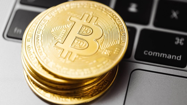Giá Bitcoin hôm nay 17/5: Duy trì giao dịch quanh 27.000 USD - Ảnh 1.