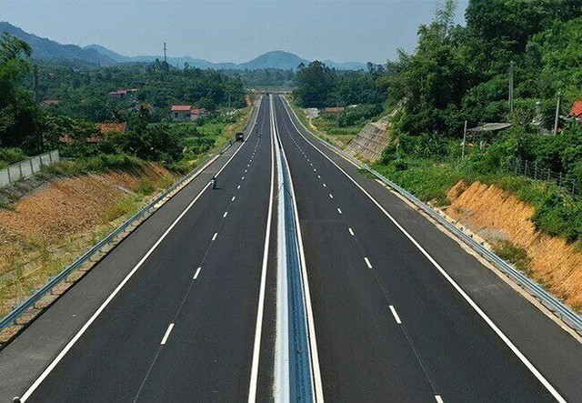 Đề xuất nâng cấp, mở rộng đường Hồ Chí Minh kết nối hai tuyến cao tốc ở khu vực phía Bắc - Ảnh 1.