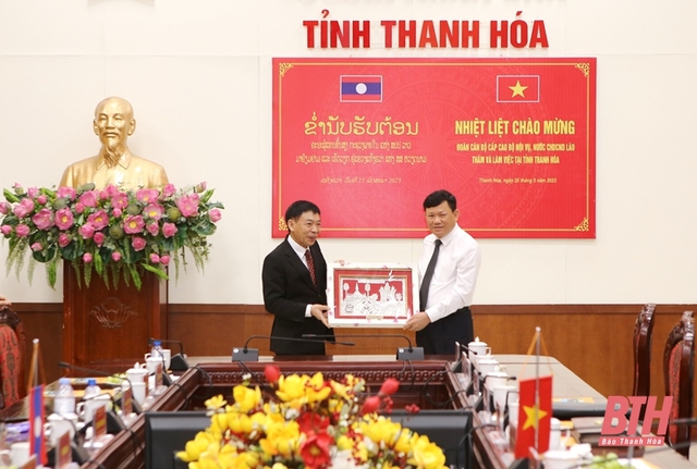 Thanh Hóa: Tiếp Đoàn cấp cao Bộ Nội vụ nước Cộng hòa Dân chủ nhân dân Lào - Ảnh 4.