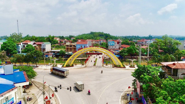 Công nhận huyện Phú Bình, tỉnh Thái Nguyên đạt chuẩn nông thôn mới năm 2022 - Ảnh 1.