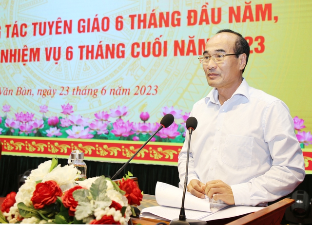 Đồng chí Vũ Xuân Cường, Phó Bí thư Thường trực Tỉnh ủy, Chủ tịch HĐND phát biểu chỉ đạo Hội nghị.