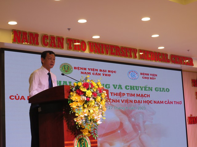 TS.BS Nguyễn Trí Thức - Giám đốc Bệnh viện Chợ Rẫy, phát biểu tại buổi Lễ