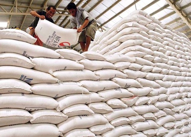 Tổng cục Dự trữ Nhà nước đấu thầu mua 220.000 tấn gạo - Ảnh 1.