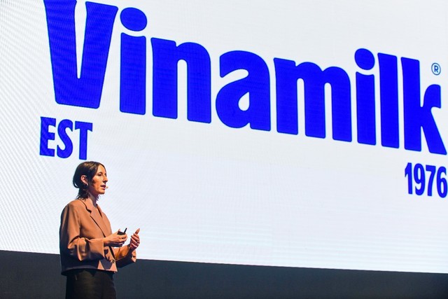 Nhận diện thương hiệu mới của Vinamilk “phủ xanh” mạng xã hội - Ảnh 4.