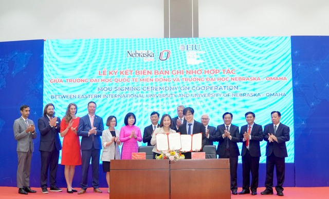 Bình Dương: ký kết hợp tác thắt chặt mối quan hệ hữu nghị Việt Nam – Hoa Kỳ - Ảnh 6.