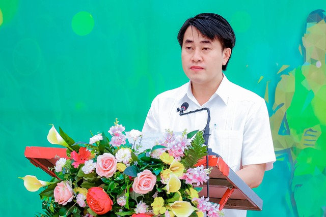 Ông Huỳnh Thanh Phong, Chủ tịch UBND TP Vị Thanh (Hậu Giang) phát biểu tại lễ phát động.