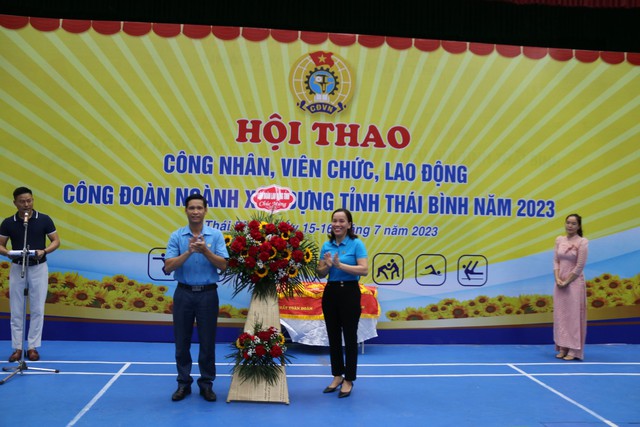 Thái Bình: Công đoàn ngành Xây dựng tổ chức Hội thao trong CNVCLĐ - Ảnh 1.