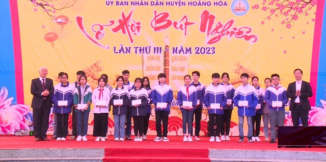 Huyện Hoằng Hóa: Đơn vị xuất sắc sau 10 năm thực hiện NQ 29-NQ/TW của Ban chấp hành Trung ương Đảng khóa XI - Ảnh 2.
