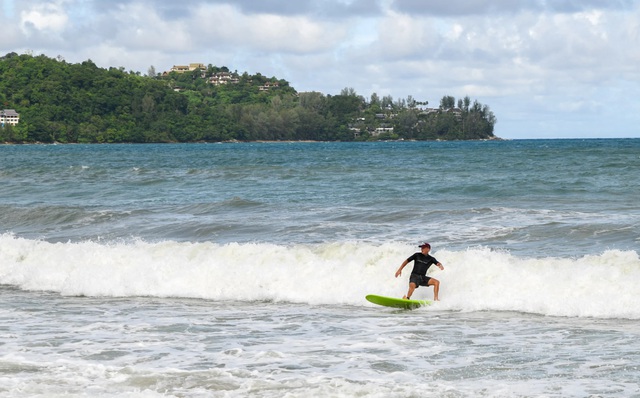 Thái Lan: Phuket khai thác du lịch lướt sóng cạnh tranh với Bali - Ảnh 2.