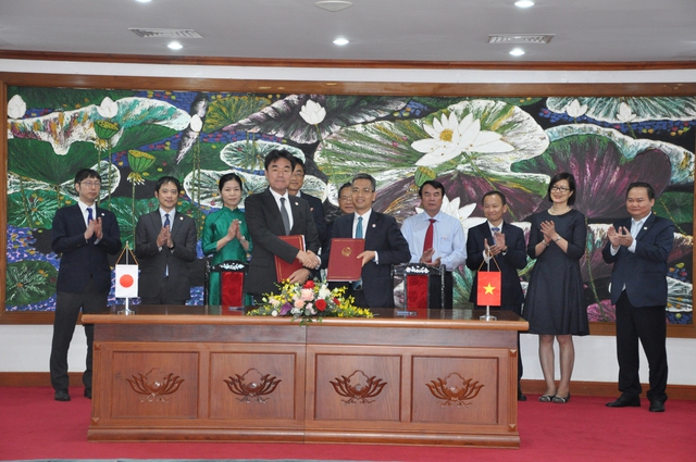 Việt Nam và Nhật Bản ký thỏa thuận vay gần 61 tỷ Yên - Ảnh 1.