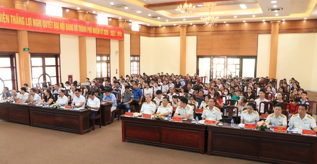 Chi cục Thuế khu vực Phổ Yên - Phú Bình: Giải đáp vướng mắc về chính sách thuế cho hơn 300 doanh nghiệp - Ảnh 1.