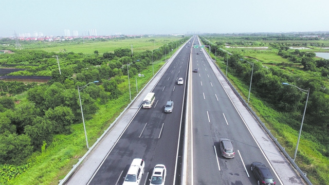 Chủ tịch TP Hà Nội yêu cầu đẩy nhanh dự án đầu tư xây dựng đường Vành đai 4 - Ảnh 1.