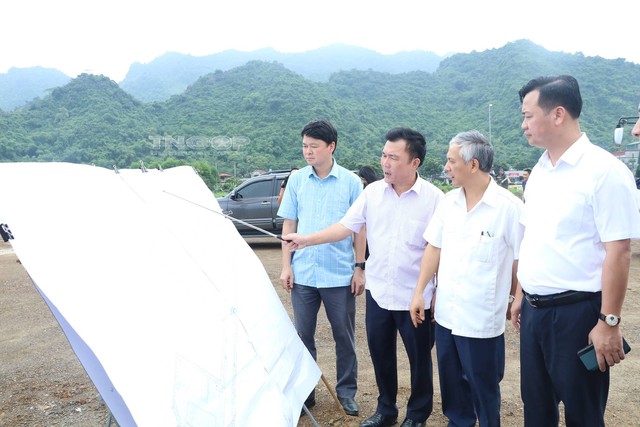 Đoàn công tác của Hội Nhà báo tỉnh Thái Nguyên thực tế tại huyện Định Hoá - Ảnh 1.