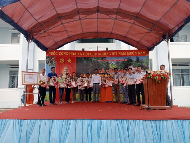 Huyện Krông Pa: Tập trung nguồn lực, đẩy mạnh xây dựng nông thôn mới - Ảnh 2.