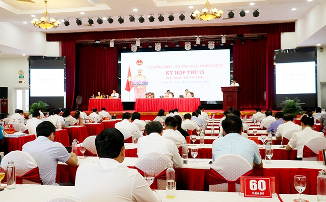 Nghệ An: Kỳ họp thứ 15 HĐND tỉnh khóa XVIII thông qua nhiều nội dung quan trọng - Ảnh 1.
