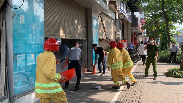 Hà Nội: Ban hành Công điện về tăng cường phòng cháy, chữa cháy đối với loại hình nhà ở nhiều căn hộ - Ảnh 1.