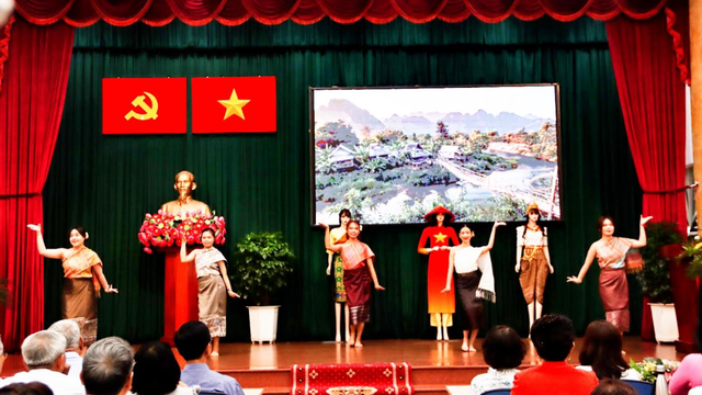 Quận Phú Nhuận: Tổ chức giao lưu văn hoá Việt Nam- Lào- Campuchia  - Ảnh 3.