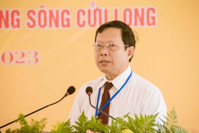 Ông Nguyễn Hoàng Ba - Bí thư Quận ủy, Chủ tịch HĐND quận Ô Môn phát biểu chào mừng Hội thảo.