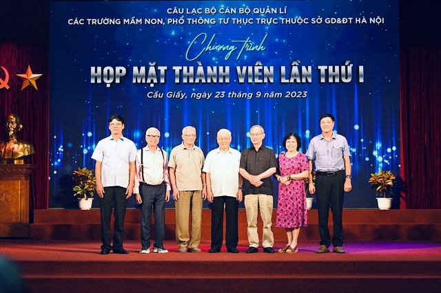 Câu lạc bộ cán bộ quản lý các trường mầm non, phổ thông tư thục trực thuộc Sở GD & ĐT Hà Nội tổ chức phiên họp toàn thể lần thứ nhất  - Ảnh 3.