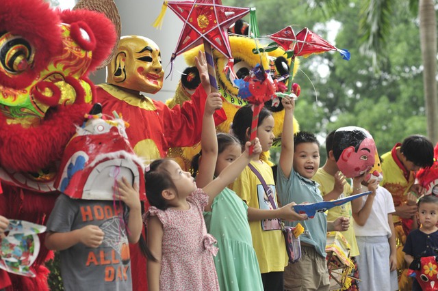 “Trung thu 2023: Em yêu Trung thu - Em yêu khoa học” - Ảnh 5.