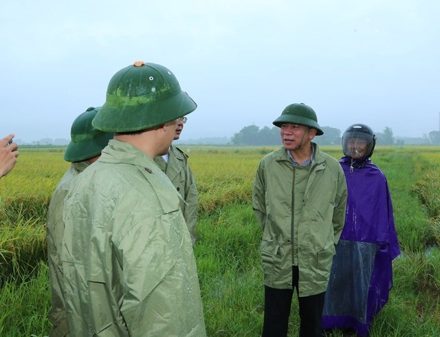 Bí thư Tỉnh uỷ Đỗ Trọng Hưng kiểm tra công tác ứng phó với mưa lớn tại huyện Như Thanh và Nông Cống - Ảnh 3.