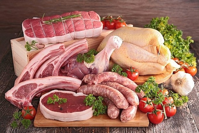 Sau 5 tháng tăng, nhập khẩu thịt và sản phẩm từ thịt có xu hướng giảm nhẹ - Ảnh 1.