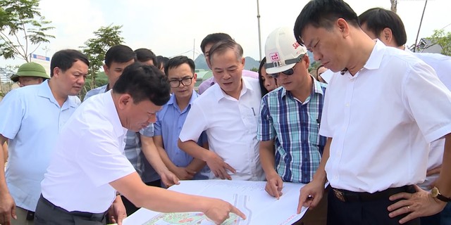 Thanh Hóa: Phó Chủ tịch Thường trực UBND tỉnh Nguyễn Văn Thi kiểm tra một số dự án tại huyện Thọ Xuân - Ảnh 4.
