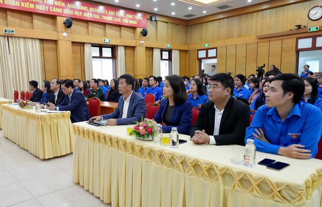 Dấu ấn công tác Đoàn - Hội và phong trào thanh thiếu nhi quận Hoàn Kiếm năm 2023- Ảnh 1.
