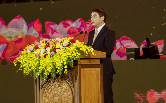 Bí thư Tỉnh ủy Hậu Giang Nghiêm Xuân Thành phát biểu tiếp thu ý kiến chỉ đạo của Chủ tịch nước.