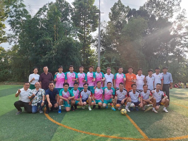 Hội Doanh nhân Đồng hương Đồng Tháp giao hữu bóng đá từ thiện- Ảnh 1.