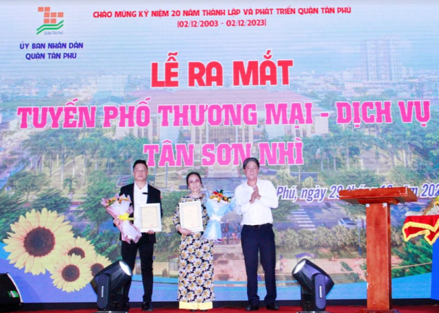 TP.HCM: Quận Tân Phú tổ chức Lễ ra mắt tuyến phố thương mại - dịch vụ - Ảnh 1.