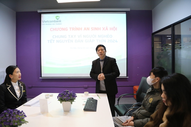 Vietcombank thực hiện chương trình an sinh xã hội tại Trường Đại học UTM- Ảnh 3.