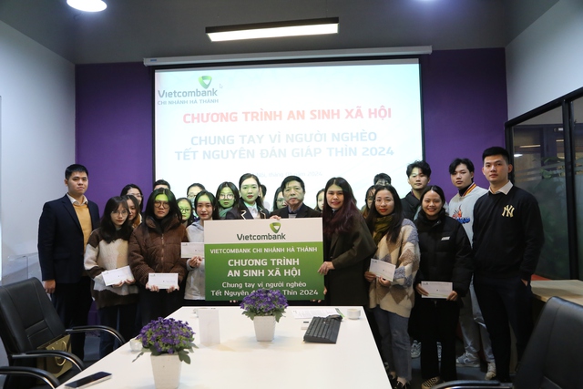 Vietcombank thực hiện chương trình an sinh xã hội tại Trường Đại học UTM- Ảnh 1.