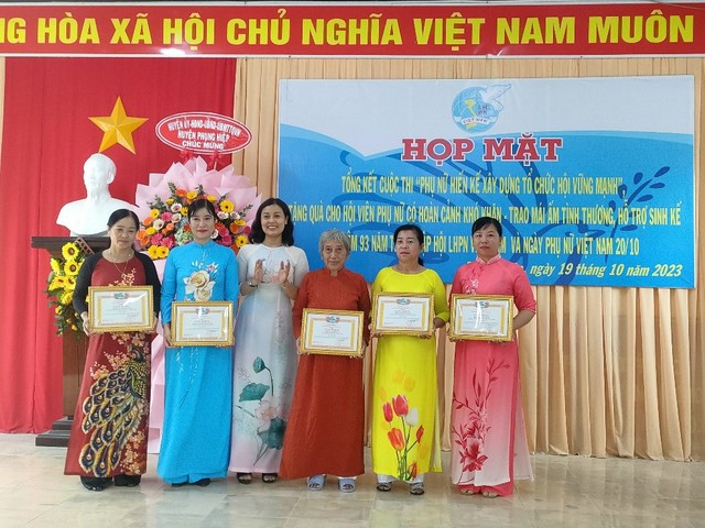 Bà Dương Thị Thuỳ Trang - Chủ tịch Hội LHPN huyện Phụng Hiệp
