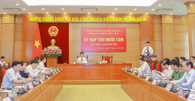 Vĩnh Phúc có tân Phó Chủ tịch HĐND, UBND tỉnh và kiện toàn một số chức danh quan trọng- Ảnh 1.