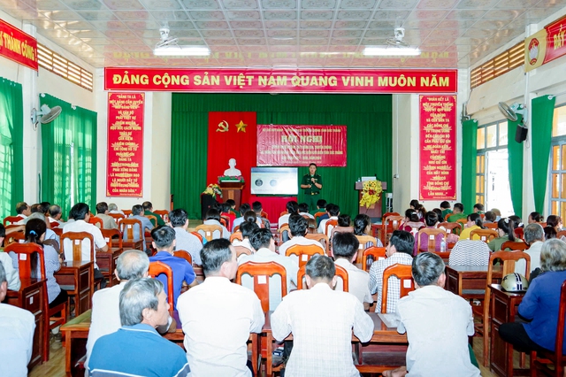 Sóc Trăng: Tuyên truyền thông tin đối ngoại và tình hình biển, đảo cho cán bộ, nhân dân biên giới.- Ảnh 3.