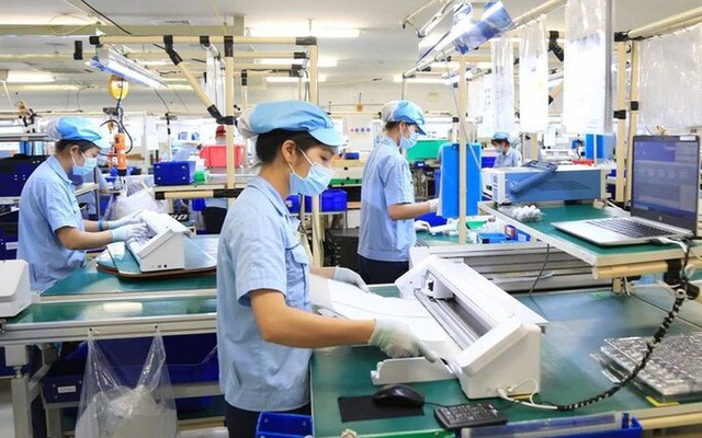 Hà Nội triển khai nhóm nhiệm vụ, giải pháp đẩy mạnh xuất khẩu năm 2025- Ảnh 1.