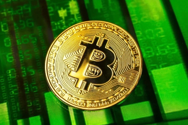 Giá Bitcoin hôm nay 23/10: Xu hướng kinh doanh khác biệt của các "thợ đào"- Ảnh 1.