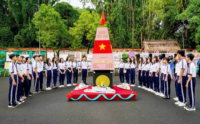 Cà Mau: Trưng bày chuyên đề “Hoàng Sa, Trường Sa của Việt Nam”- Ảnh 5.