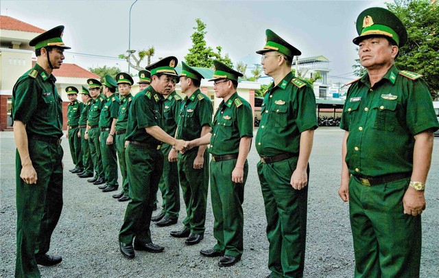 Kiên Giang: Đại tá Phạm Văn Thắng giữ chức Chỉ huy trưởng BĐBP- Ảnh 1.