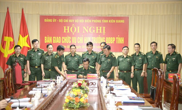 Kiên Giang: Đại tá Phạm Văn Thắng giữ chức Chỉ huy trưởng BĐBP- Ảnh 5.