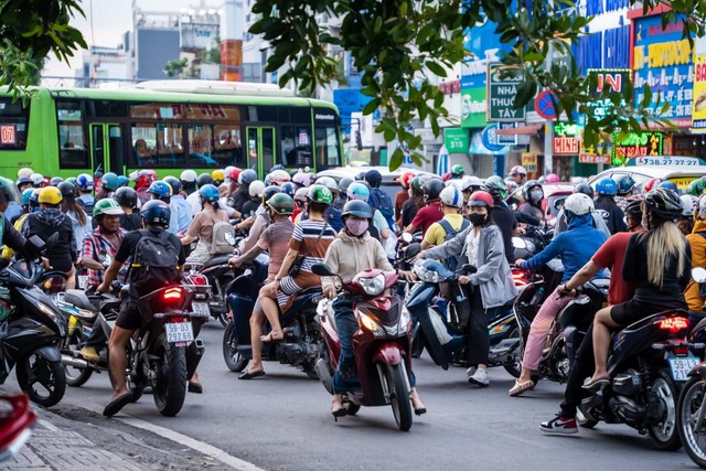 Đường sắt nhẹ LRT: Từ ám ảnh kẹt xe tới giấc mơ “sống Tây Ninh làm việc TP.HCM”- Ảnh 1.