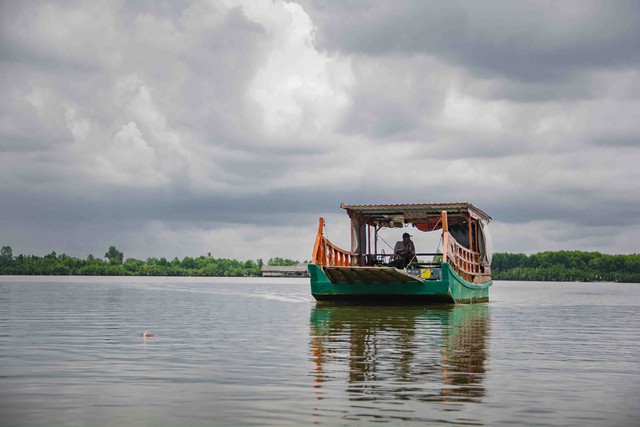 Đầm Thị Tường - “Biển hồ giữa đồng bằng”, địa điểm du lịch hấp dẫn tại Cà Mau- Ảnh 3.