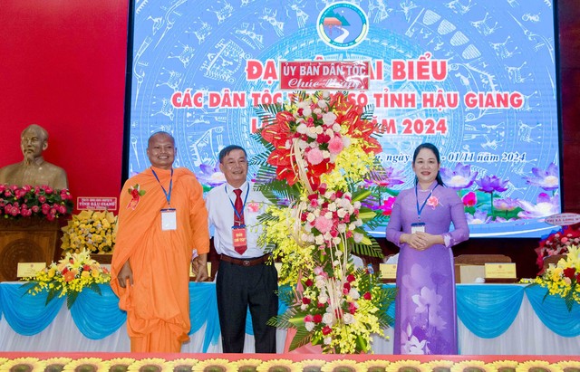 Hậu Giang: Đại hội Đại biểu các DTTS lần thứ IV năm 2024- Ảnh 3.