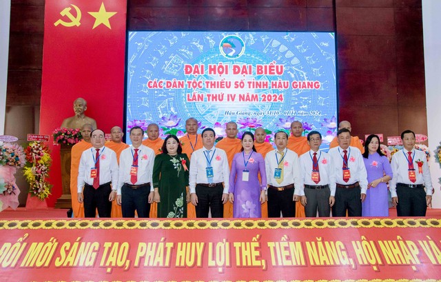 Hậu Giang: Đại hội Đại biểu các DTTS lần thứ IV năm 2024- Ảnh 10.