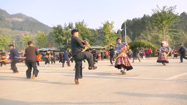 Lào Cai: "Nghiêng say mùa đông" cùng Festival Cao nguyên trắng Bắc Hà năm 2024- Ảnh 3.