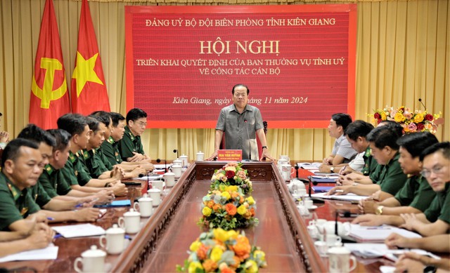 Kiên Giang: Công bố quyết định chỉ định Phó Bí thư Đảng ủy BĐBP tỉnh- Ảnh 1.